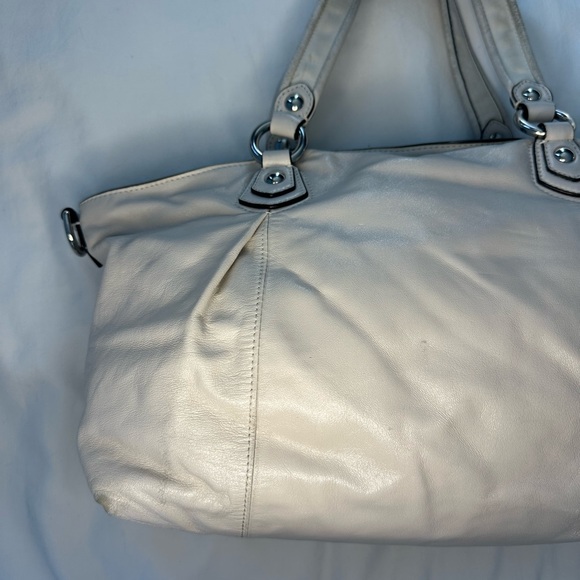 Coach Legacy Poppy Leather Rocker Purse in Ivory - Picture 5 of 8